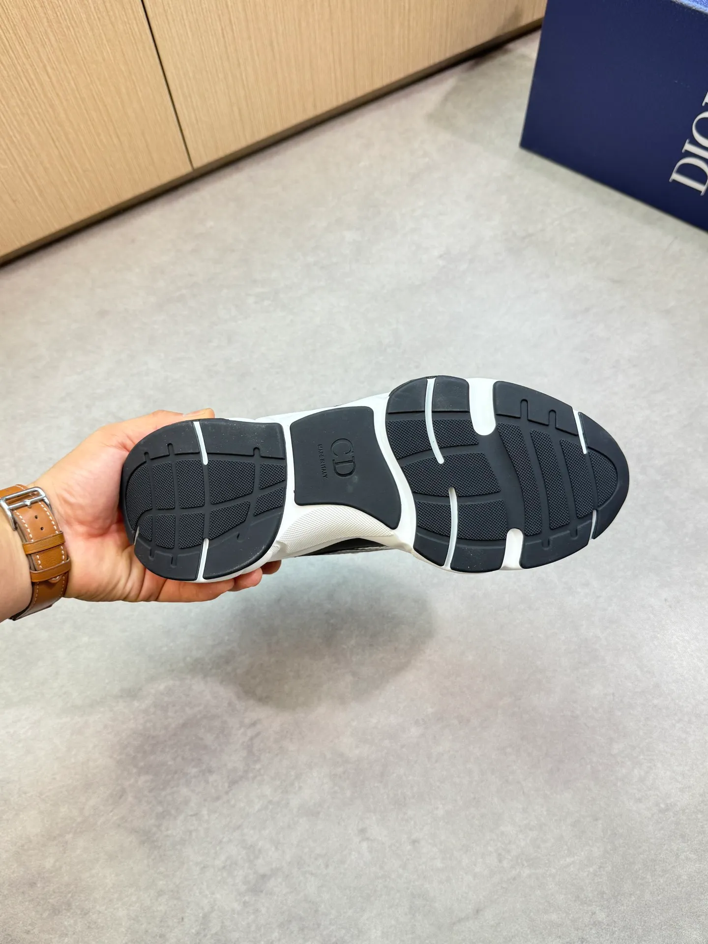 Factory price: 460💰[Dior] Dior - high-end quality original order 🔍🔍🔍 casual sports shoes - upper: 🔝 stone pattern calfskin, high silk mesh canvas, brand totem cloth, tongue and heel; reflective brand webbing - lining: brand canvas - original: ultra-light T men's shoes 💰U foam rubber; two-color molded outsole -Ultra-high quality control·Fine workmanship: highlighted (high-end·nobility·grade) -Size: 39-44 (38, 45, 46, 47, can be customized)·D9285